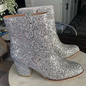 Corkys Razzle Dazzle in Silver Glitter NIB